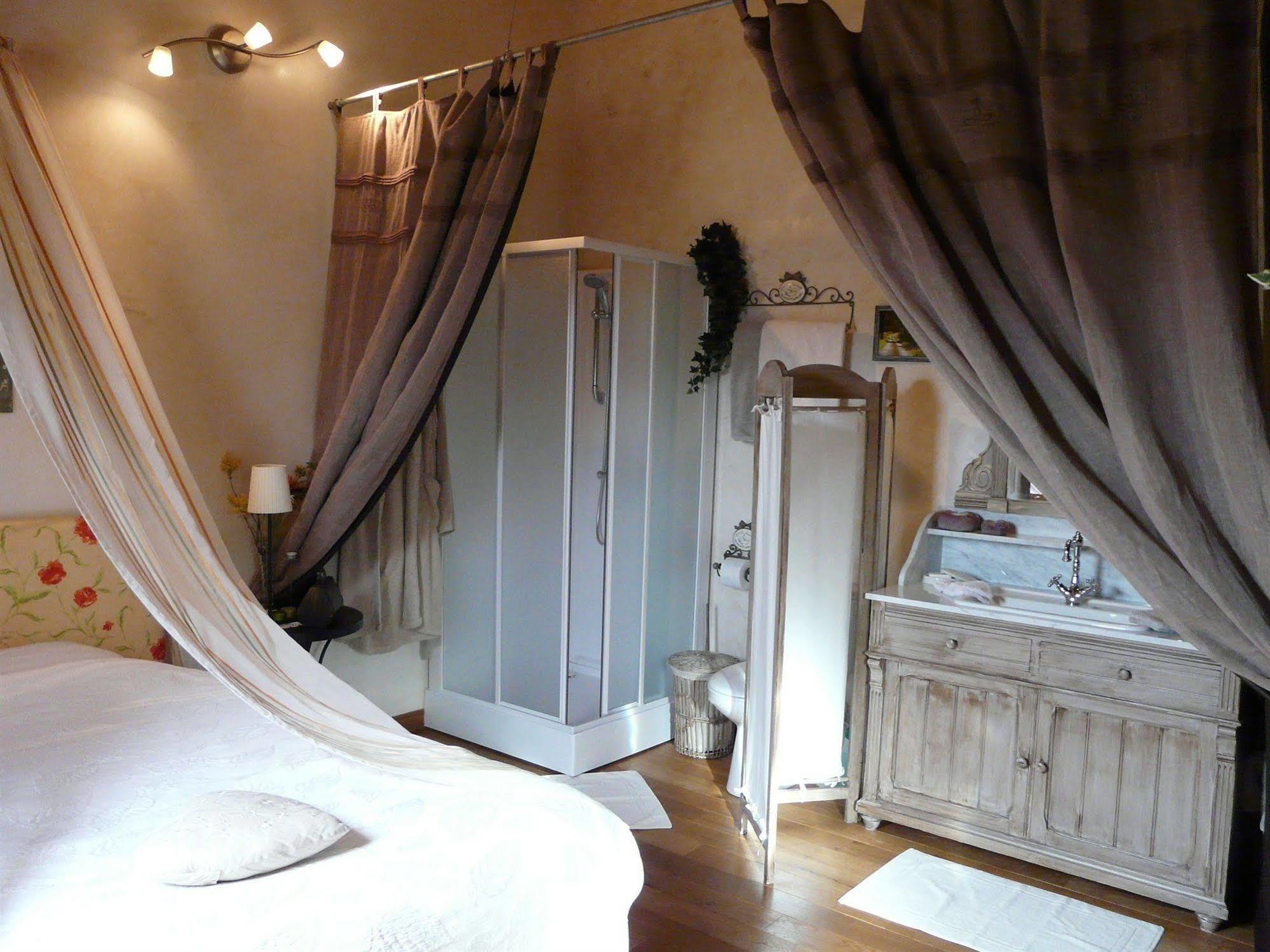B&B Aux Gaietes De La Sabotiere Seloignes Екстер'єр фото